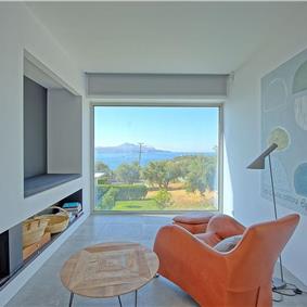 5 bedroom luxury villa with infinity pool, sea views and tennis court near Chania, sleeps 10